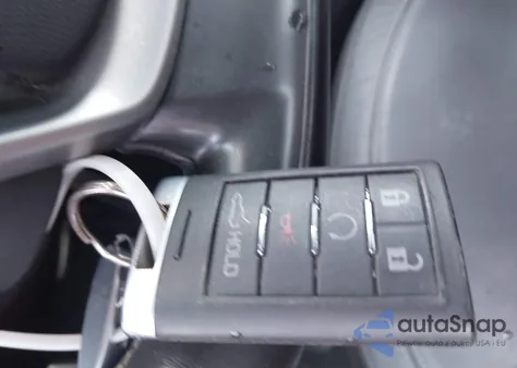 2017 Chevrolet Corvette Stingray z USA, uszkodzony, nr VIN 1G1YB2D77H5109904